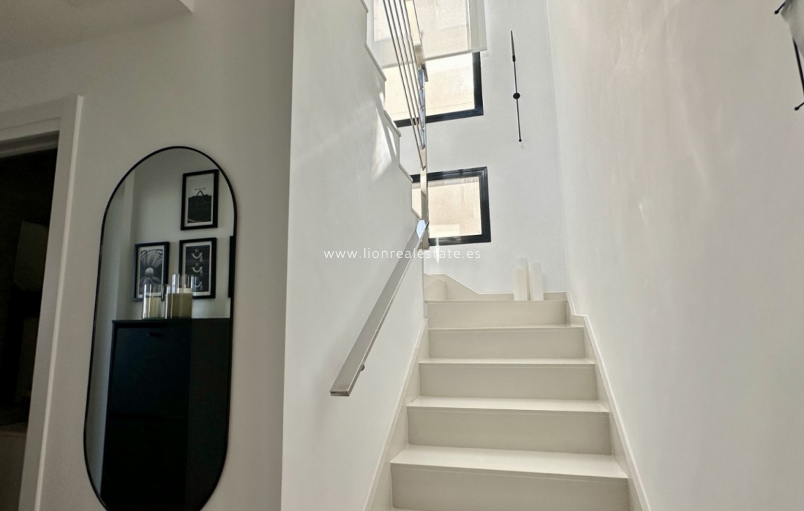 Resale - Detached Villa - Orihuela Costa - Lomas de Cabo Roig