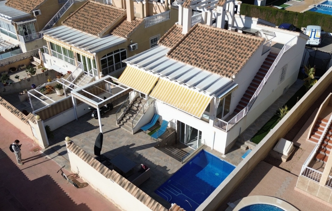Resale - Detached Villa - Orihuela Costa - Los Altos