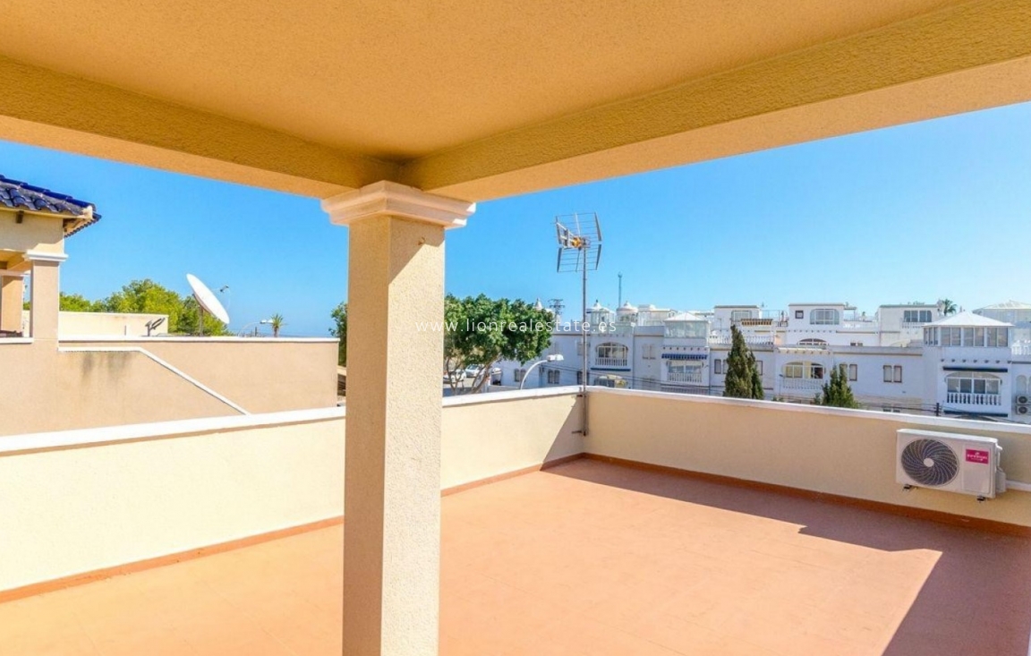 Resale - Detached Villa - Orihuela Costa - Villamartín