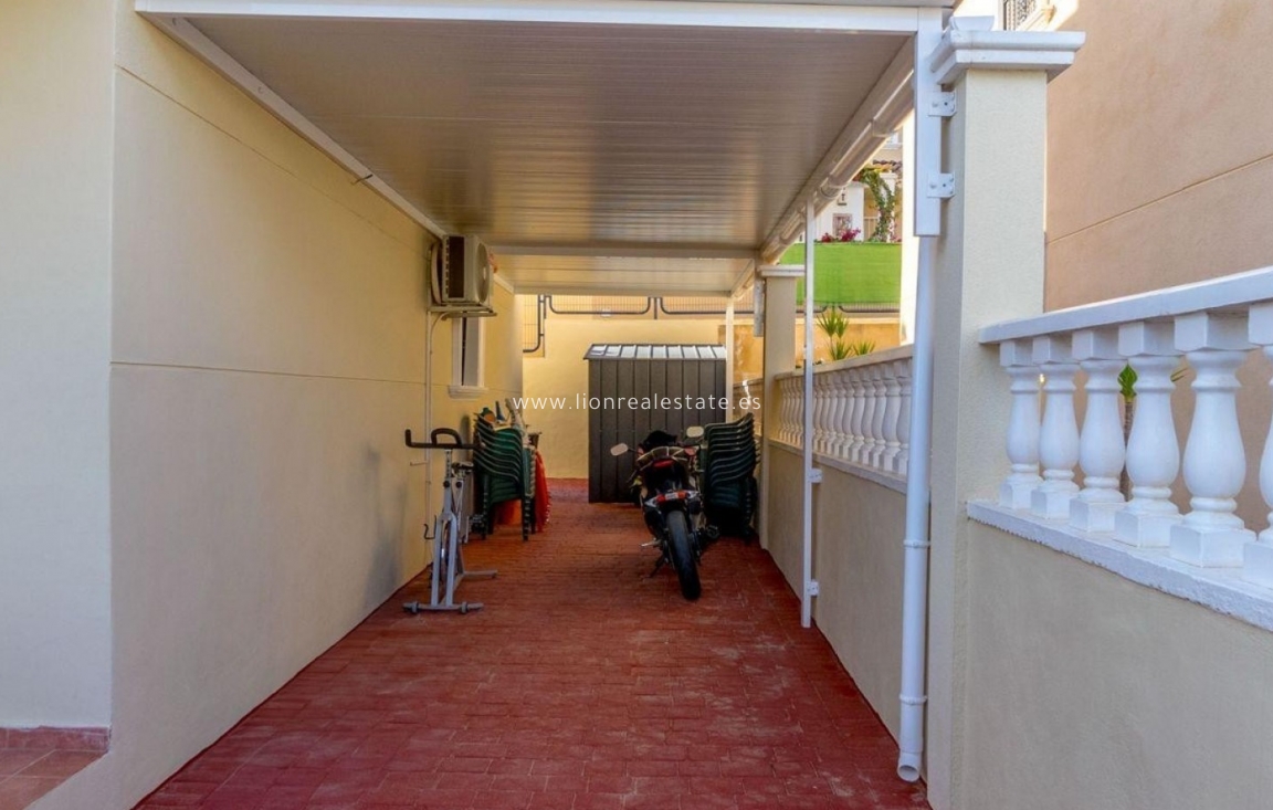 Resale - Detached Villa - Orihuela Costa - Villamartín