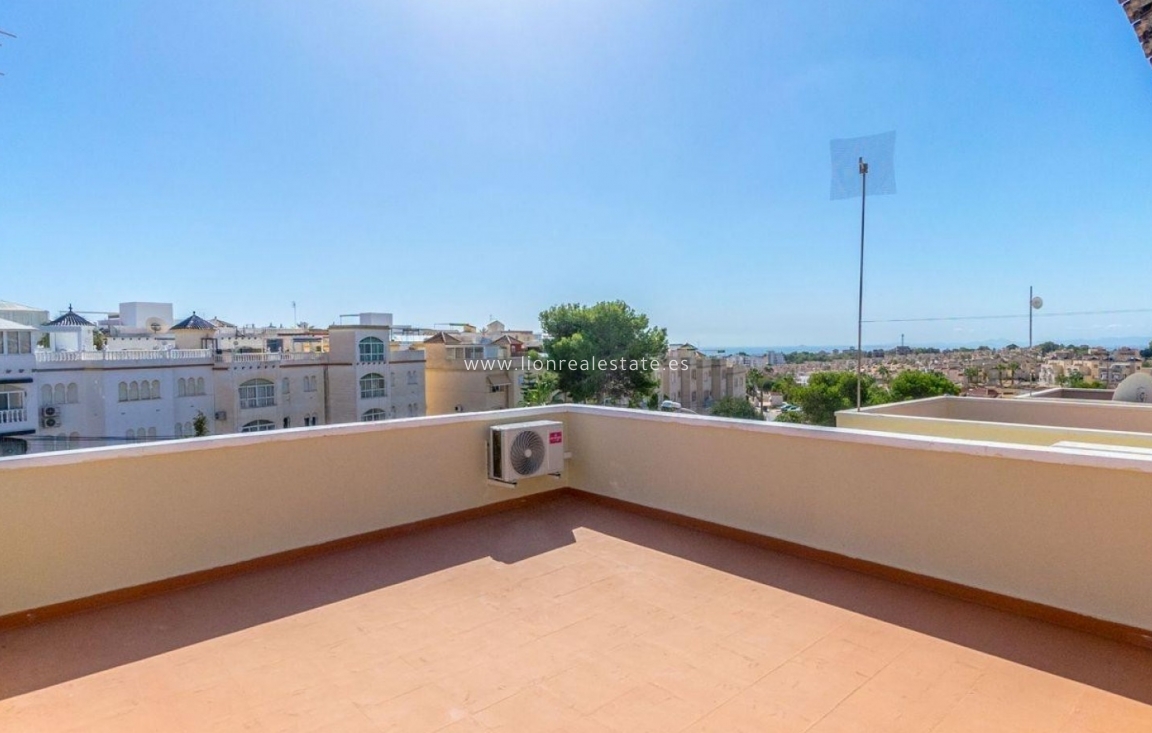 Resale - Detached Villa - Orihuela Costa - Villamartín