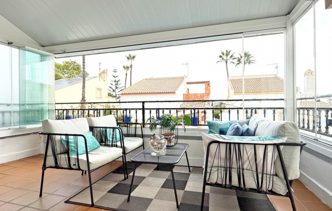 Resale - Detached Villa - Orihuela Costa - Villamartín