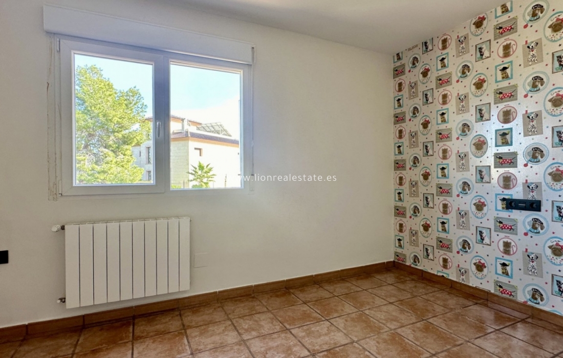 Resale - Detached Villa - Orihuela Costa - Villamartín