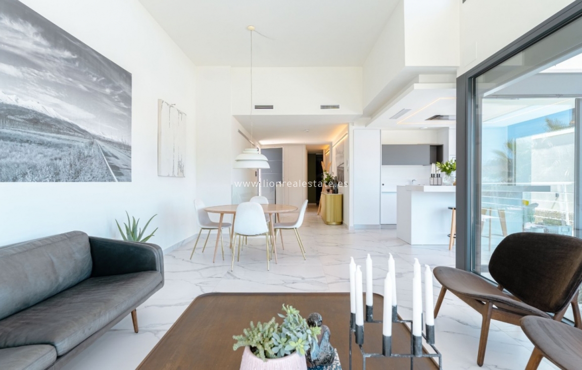 Resale - Detached Villa - San Miguel de Salinas