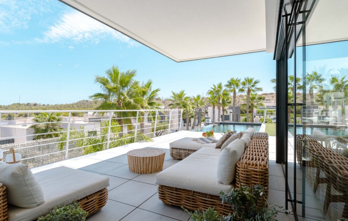 Resale - Detached Villa - San Miguel de Salinas