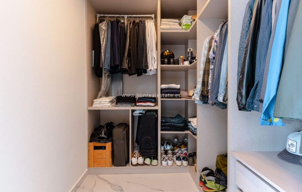 Resale - Detached Villa - San Miguel de Salinas