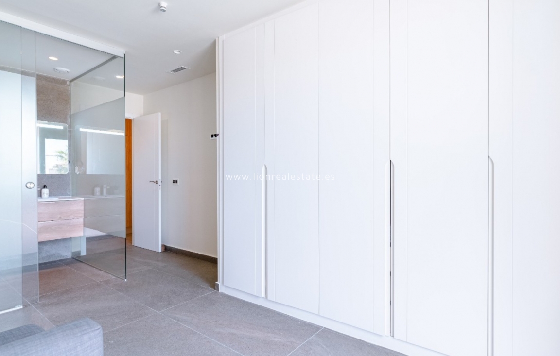 Resale - Detached Villa - San Miguel de Salinas