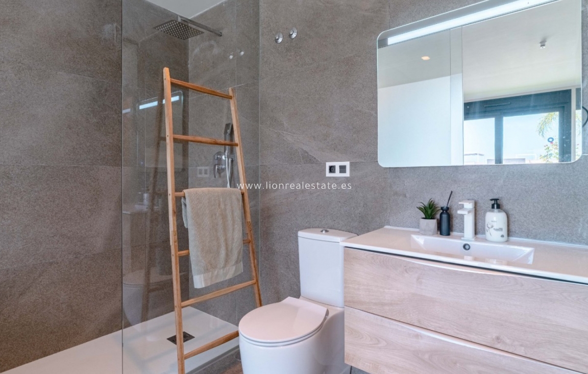 Resale - Detached Villa - San Miguel de Salinas