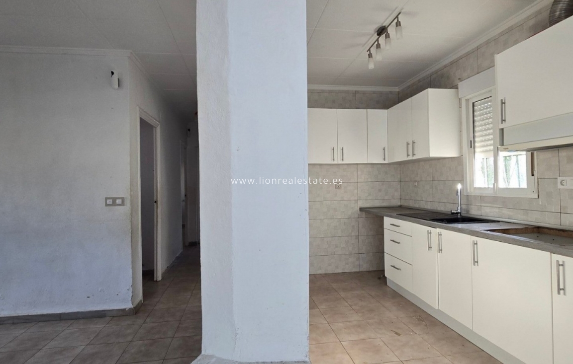 Resale - Detached Villa - Torrevieja - El Chaparal