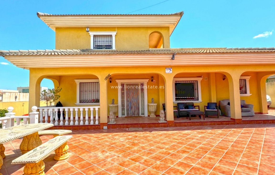 Resale - Detached Villa - Torrevieja - Los Balcones - Los Altos del Edén