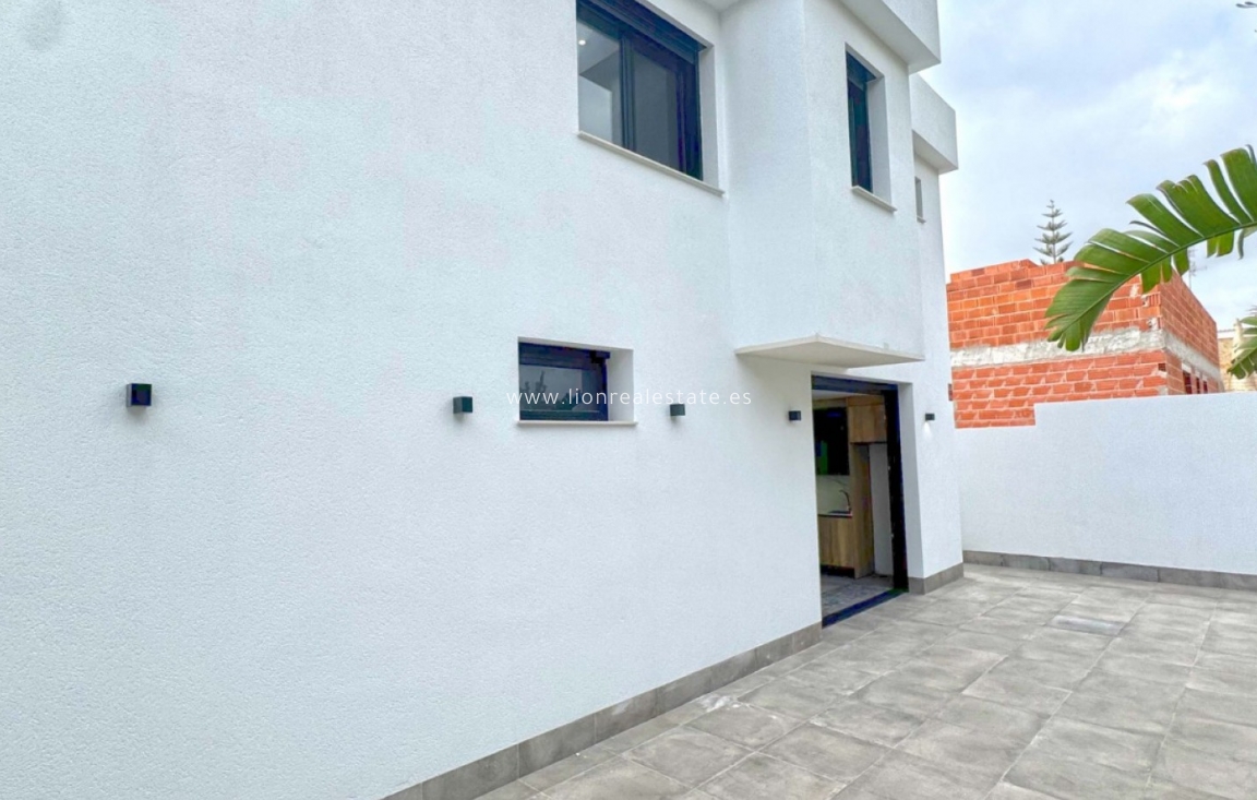 Resale - Detached Villa - Torrevieja - Los Balcones - Los Altos del Edén