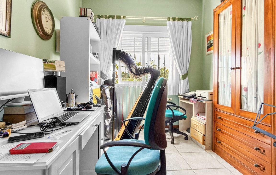 Resale - Detached Villa - Torrevieja - Torrelamata - La Mata