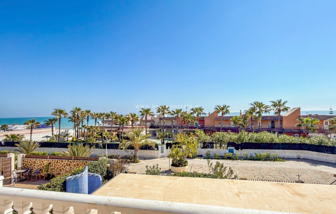 Resale - Detached Villa - Torrevieja - Torrelamata - La Mata