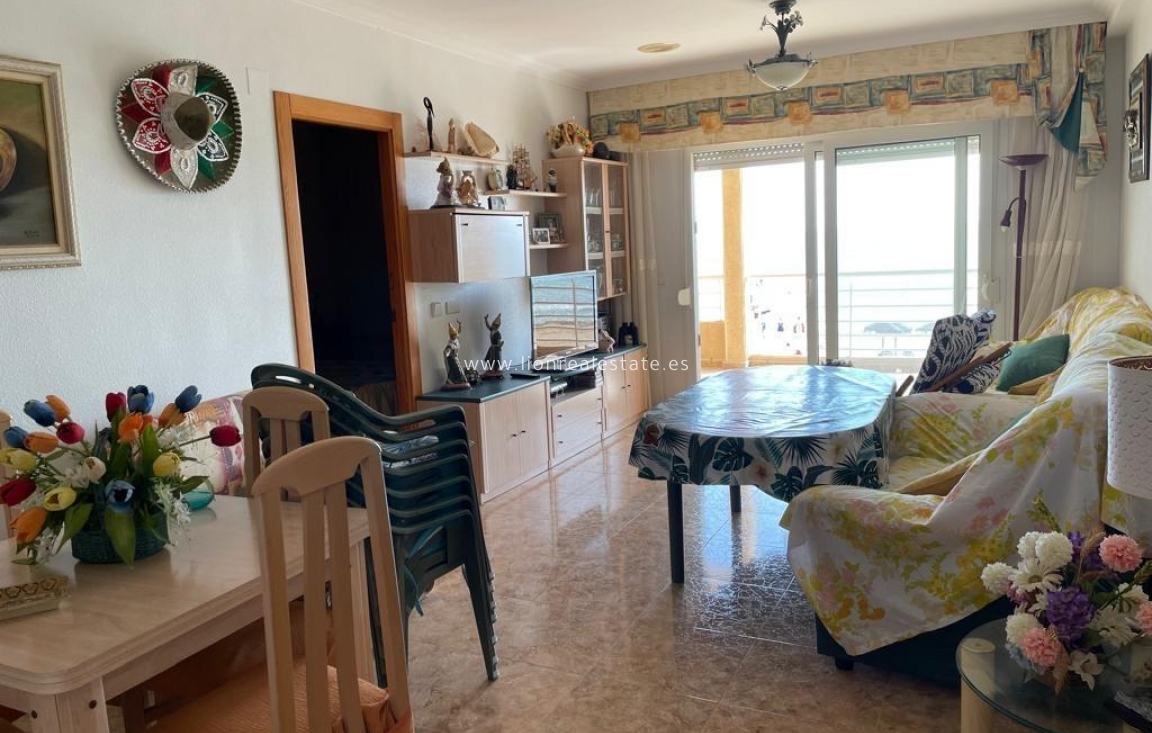 Resale - Flat - Torrevieja - La Mata