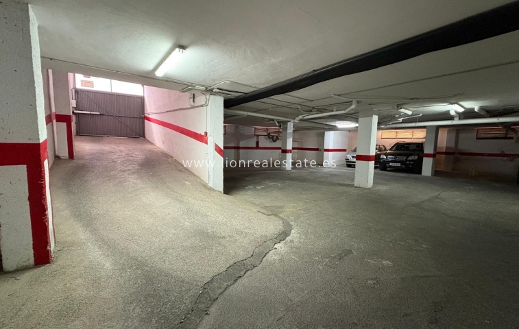 Resale - Garage - Torrevieja - Centro