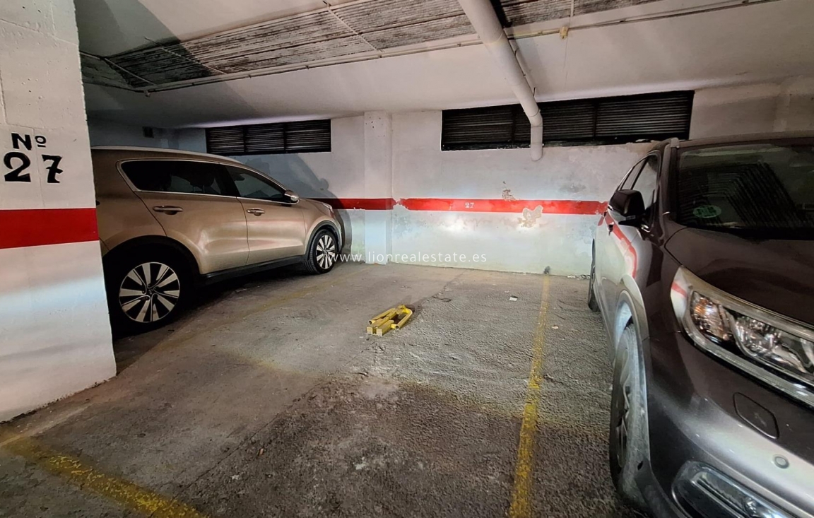 Resale - Garage - Torrevieja - Centro