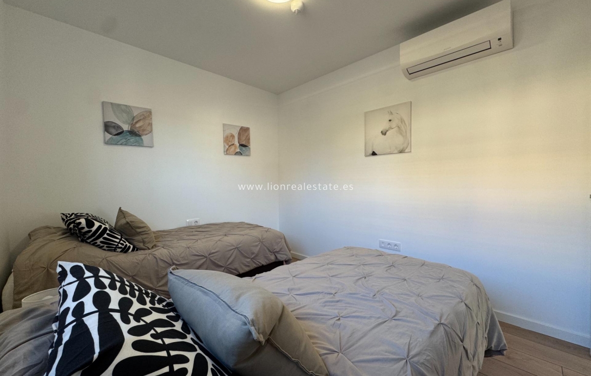 Resale - Ground Floor Apartment - Pilar de La Horadada - Riomar