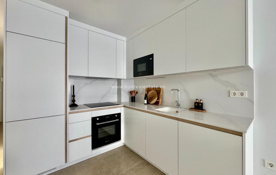 Resale - Ground Floor Apartment - Torrevieja - Habaneras