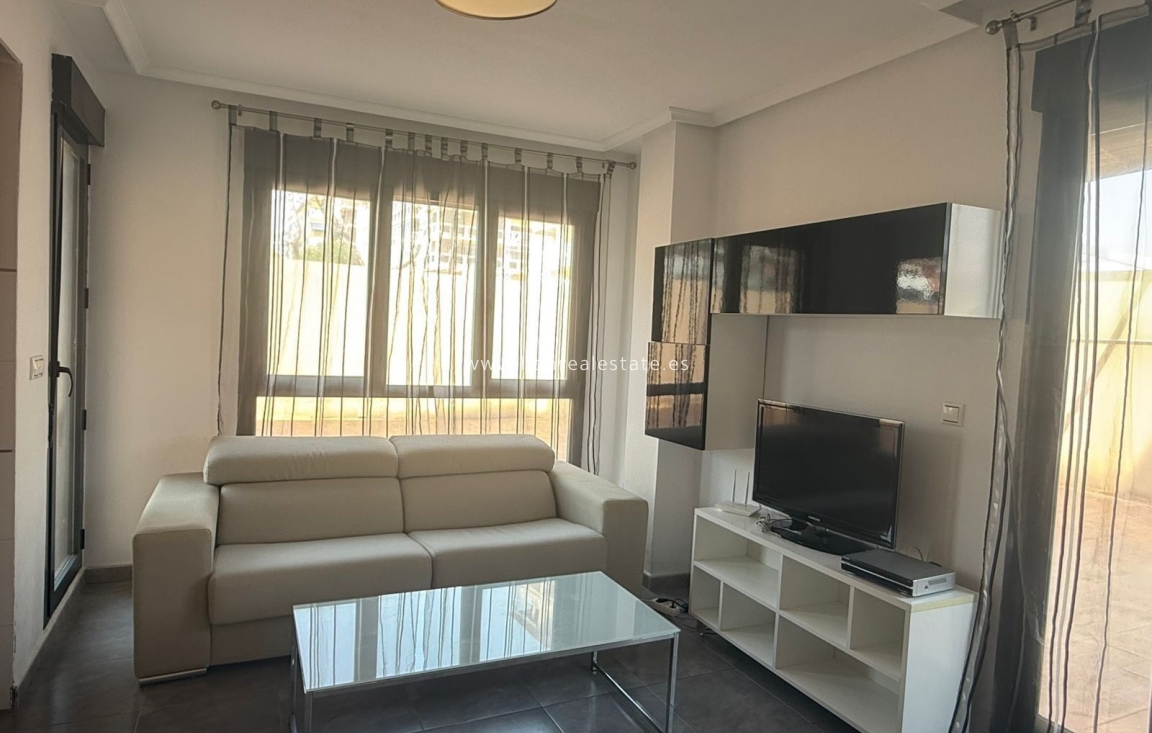 Resale - Ground Floor - Torrevieja - Punta Prima