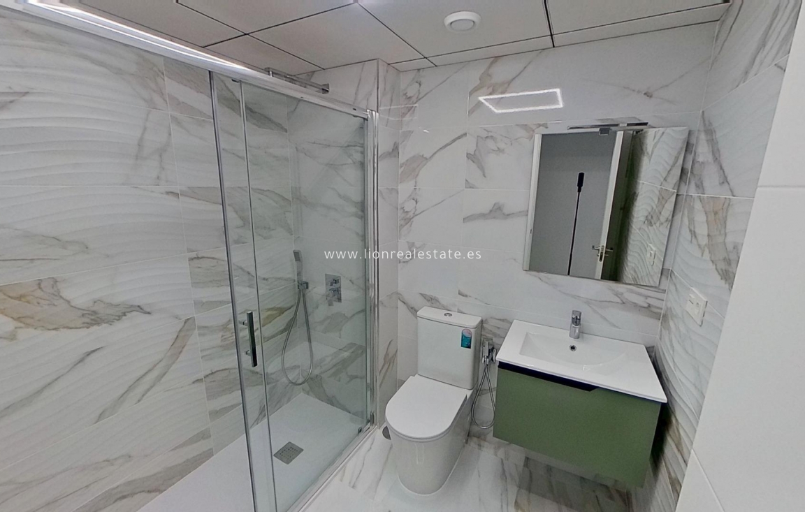 Resale - Penthouse - Torrevieja - Centro