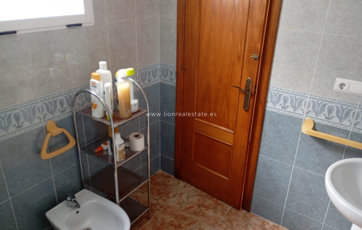 Resale - Penthouse - Torrevieja