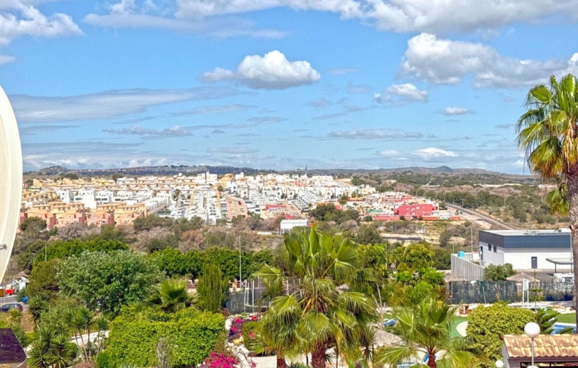 Resale - Semi Detached Villa - Orihuela Costa - Los Altos
