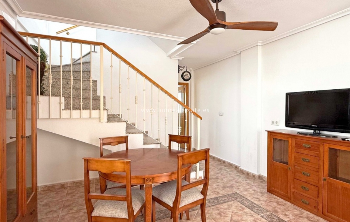 Resale - Semi Detached Villa - Orihuela Costa - Los Altos