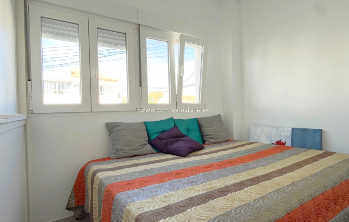 Resale - Studio - Torrevieja - El Acequión - Los Náufragos