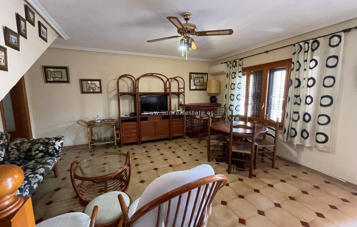 Resale - Terraced house - Torrevieja - Torre la mata