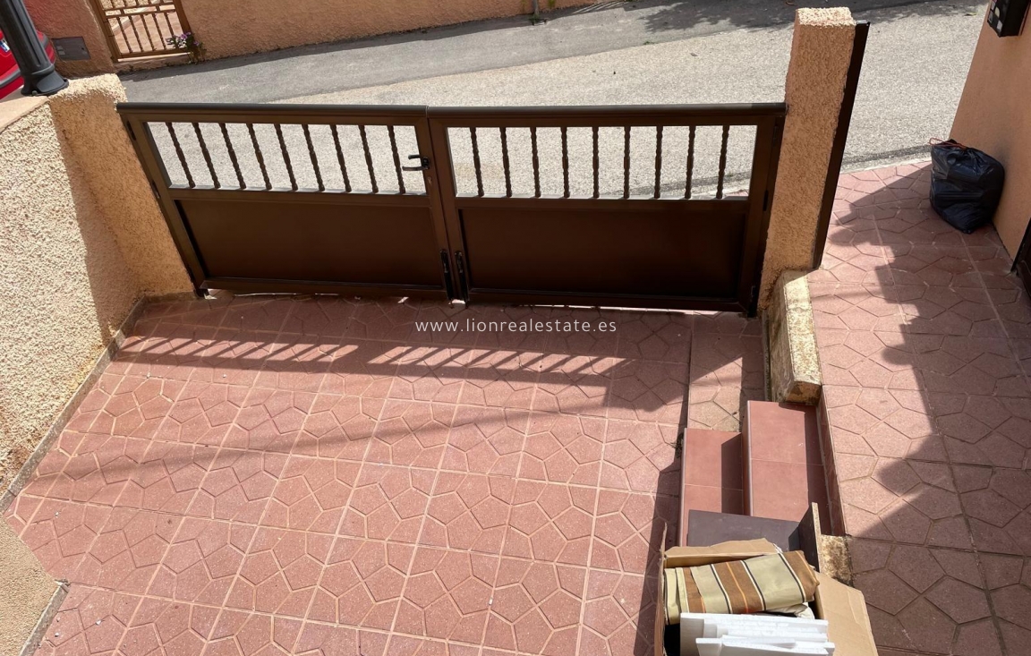 Resale - Terraced house - Torrevieja - Torre la mata