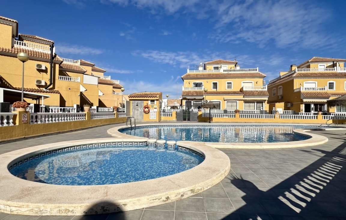 Resale - Town House - Orihuela Costa - La Florida