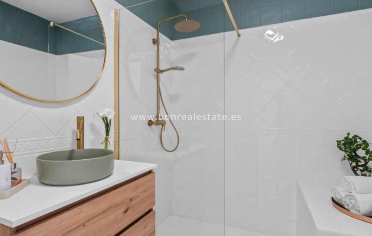 Resale - Town House - Orihuela Costa - La Florida