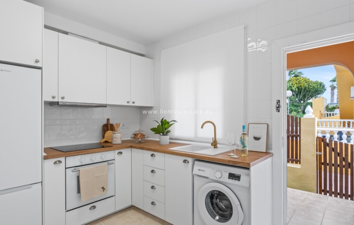 Resale - Town House - Orihuela Costa - La Florida