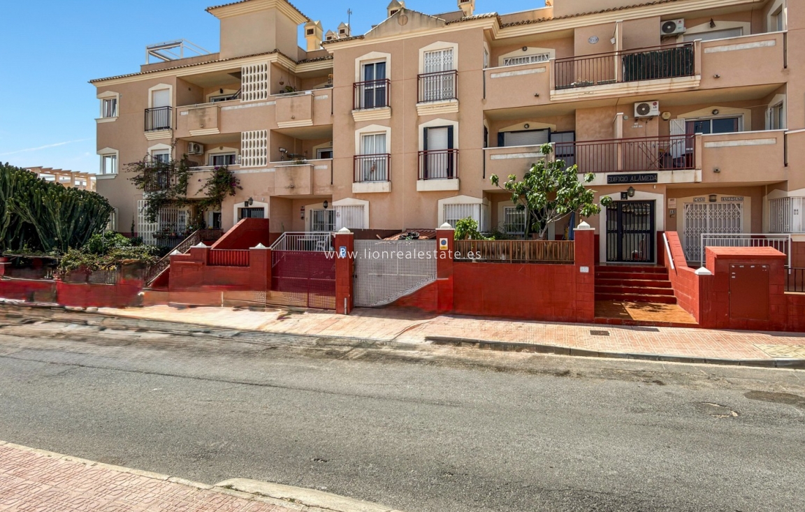 Resale - Town House - Orihuela Costa - La Florida