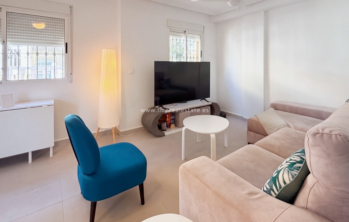 Resale - Town House - Orihuela Costa - La Regia