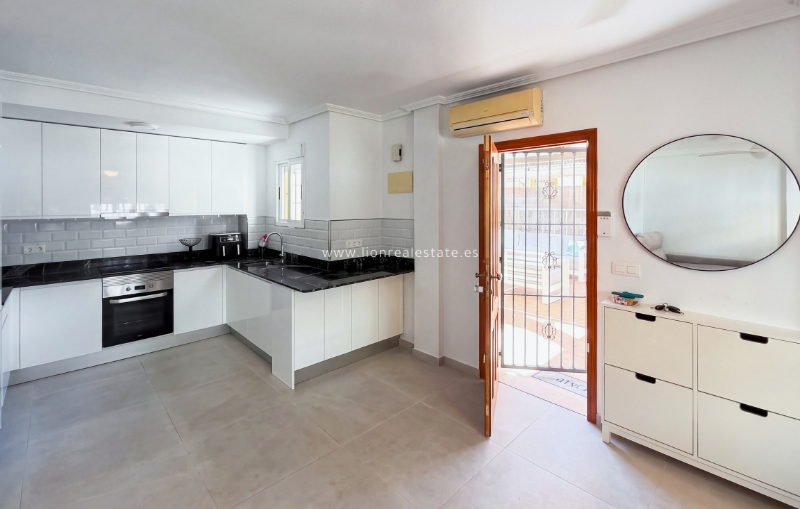 Resale - Town House - Orihuela Costa - La Regia