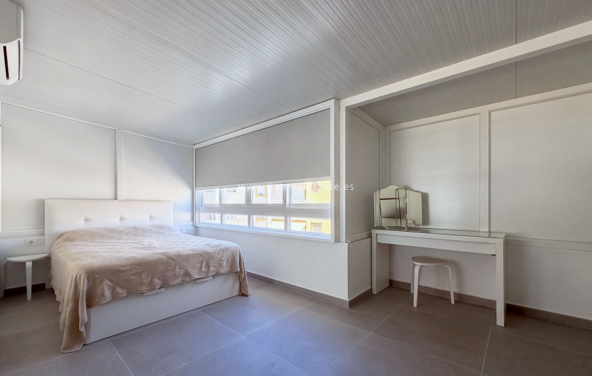 Resale - Town House - Orihuela Costa - La Regia