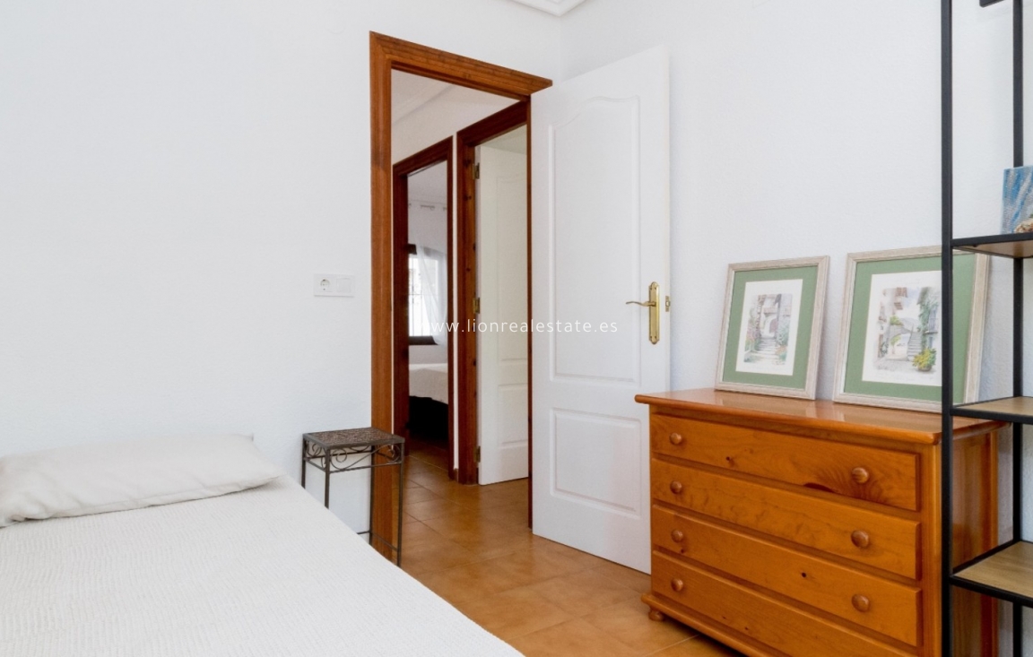 Resale - Town House - Orihuela Costa - La Zenia