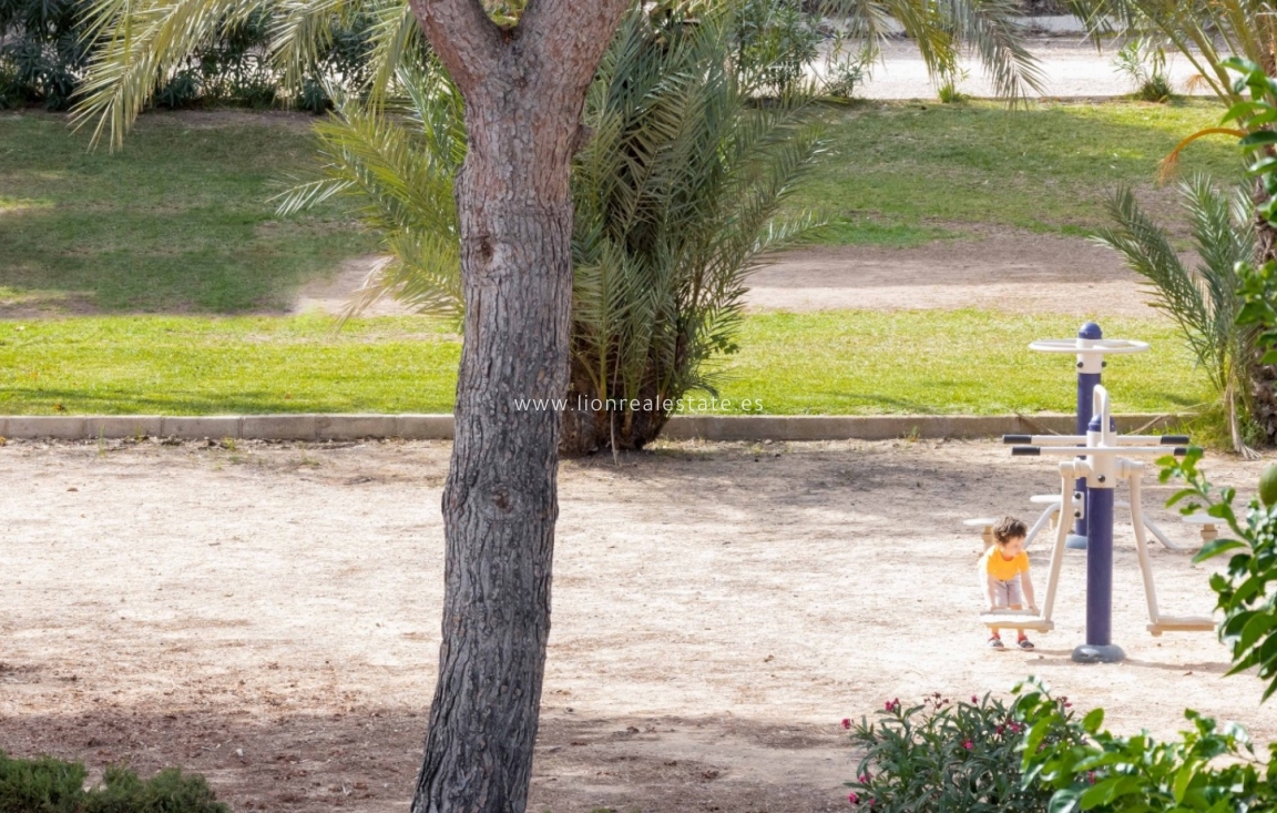 Resale - Town House - Orihuela Costa - La Zenia