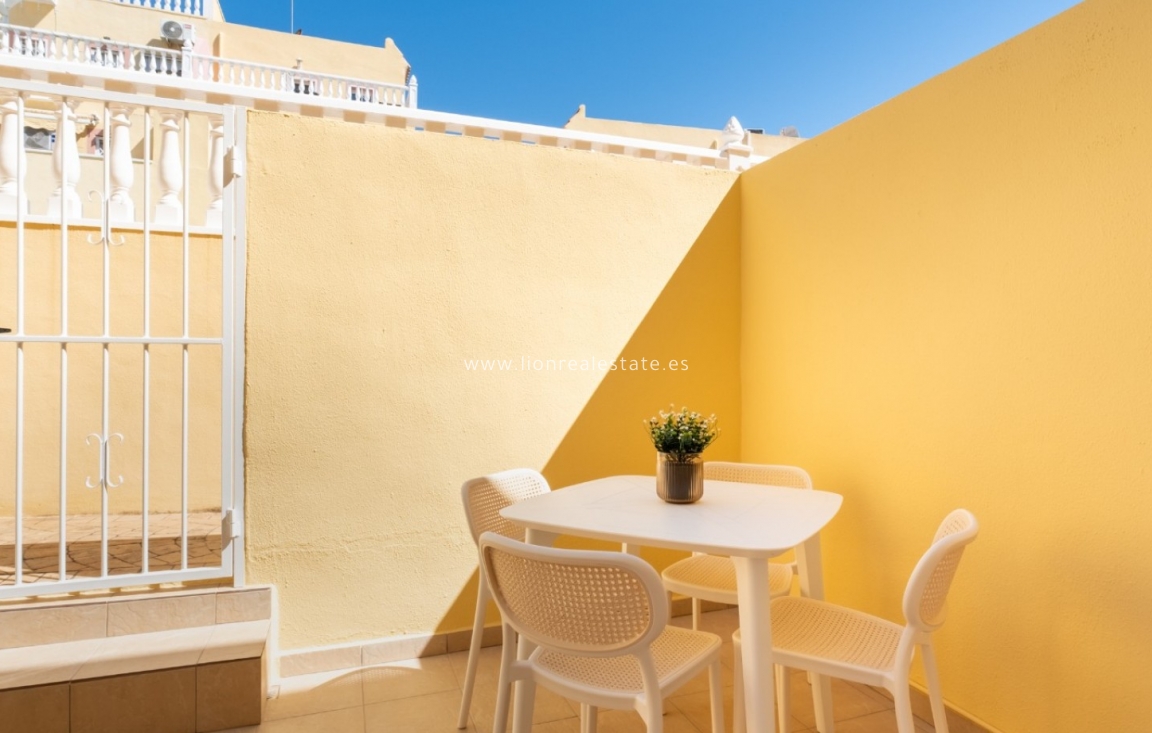 Resale - Town House - Orihuela Costa - Las Filipinas