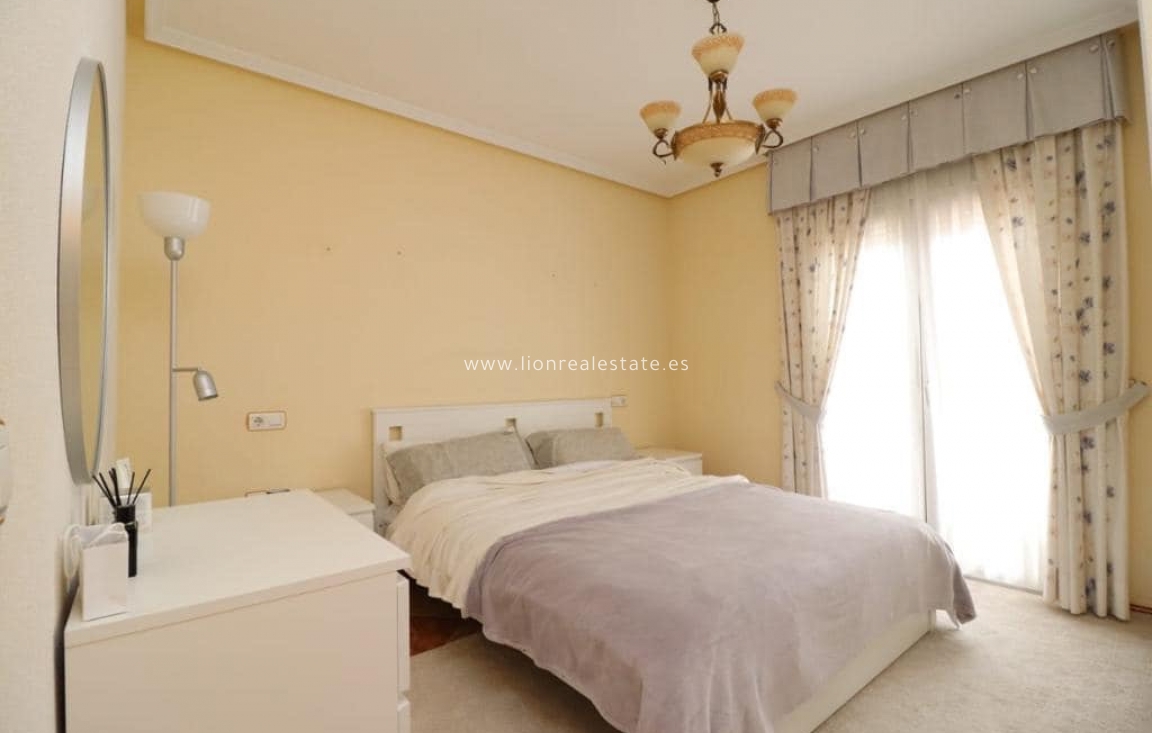 Resale - Town House - Orihuela Costa - Los Altos