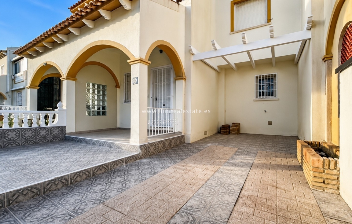 Resale - Town House - Orihuela Costa - Playa Flamenca
