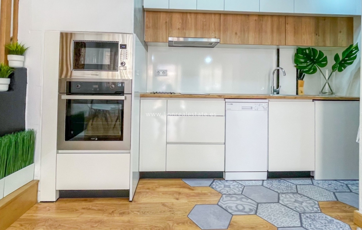 Resale - Town House - Orihuela Costa - Playa Flamenca