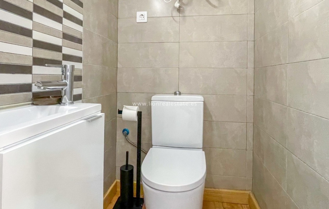Resale - Town House - Orihuela Costa - Playa Flamenca