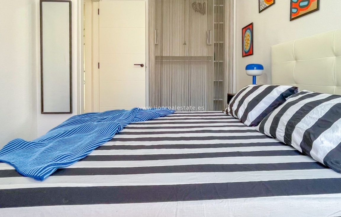 Resale - Town House - Orihuela Costa - Playa Flamenca