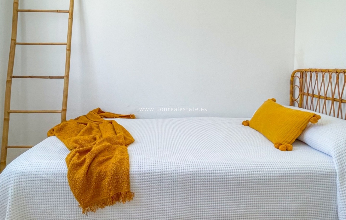 Resale - Town House - Orihuela Costa - Playa Flamenca