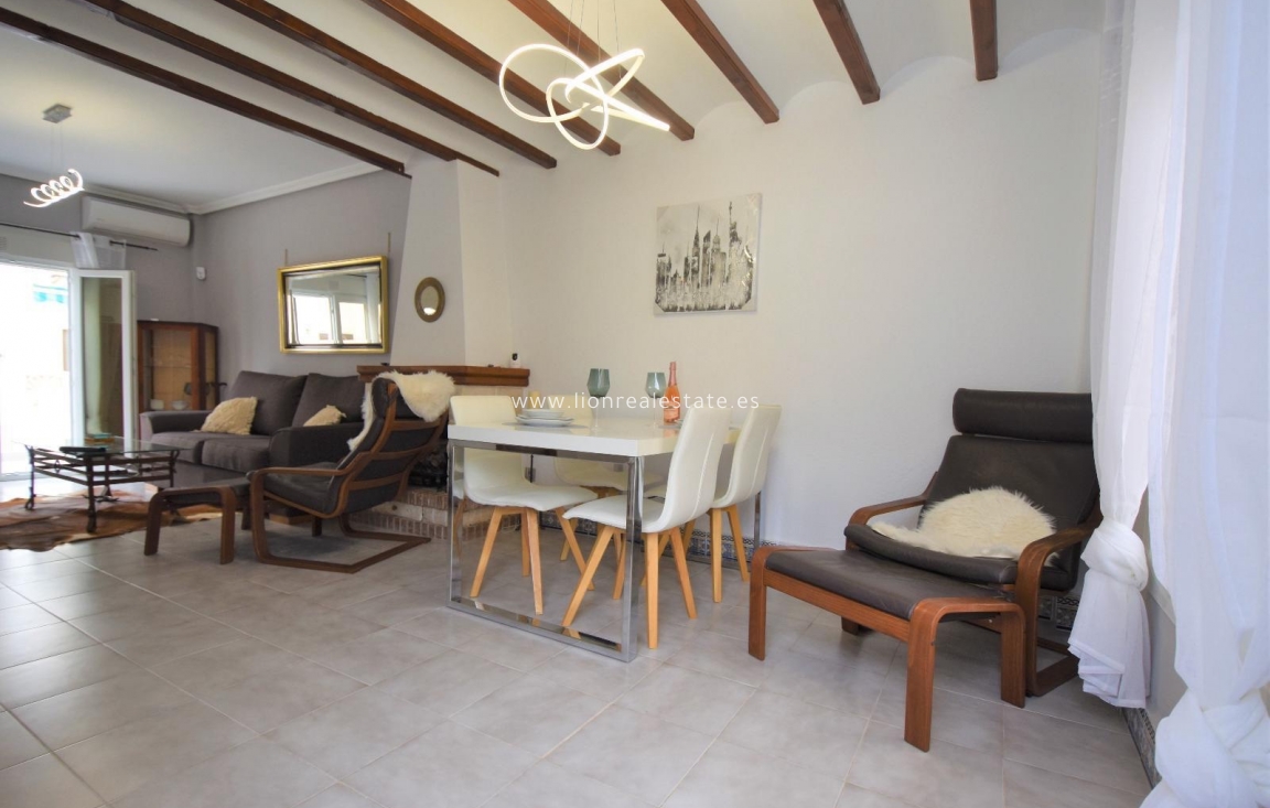 Resale - Town House - Orihuela Costa - Playa Flamenca