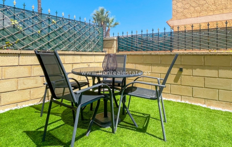 Resale - Town House - Orihuela Costa - Punta Prima