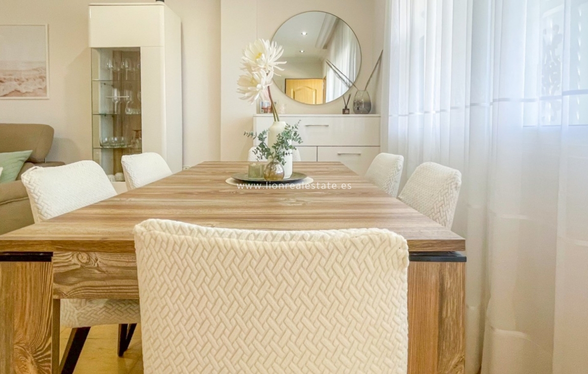 Resale - Town House - Orihuela Costa - Punta Prima