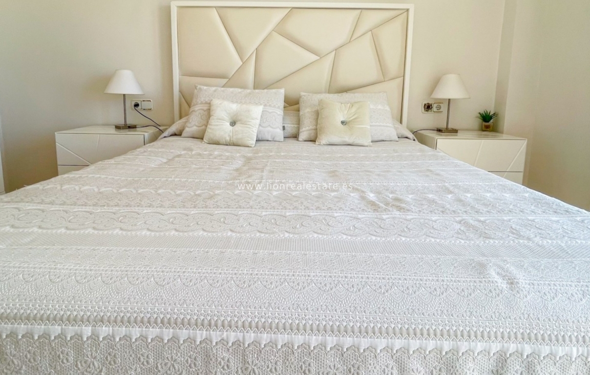 Resale - Town House - Orihuela Costa - Punta Prima
